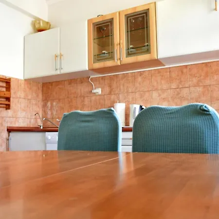 Apartment Villy Palit