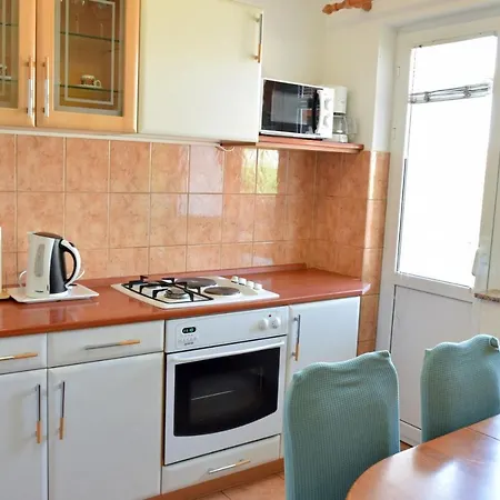 Villy Apartman Palit