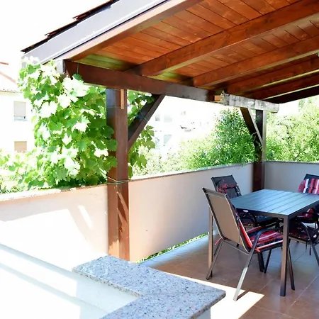 Villy Apartman